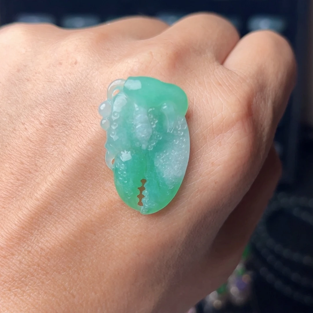 定制翡翠未镶嵌挂坠