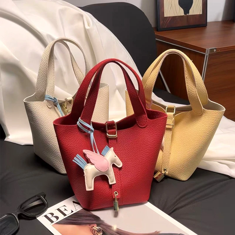 【菜篮子水桶包】2025夏季新款简约时尚斜挎包纯色网红水桶包手拎包