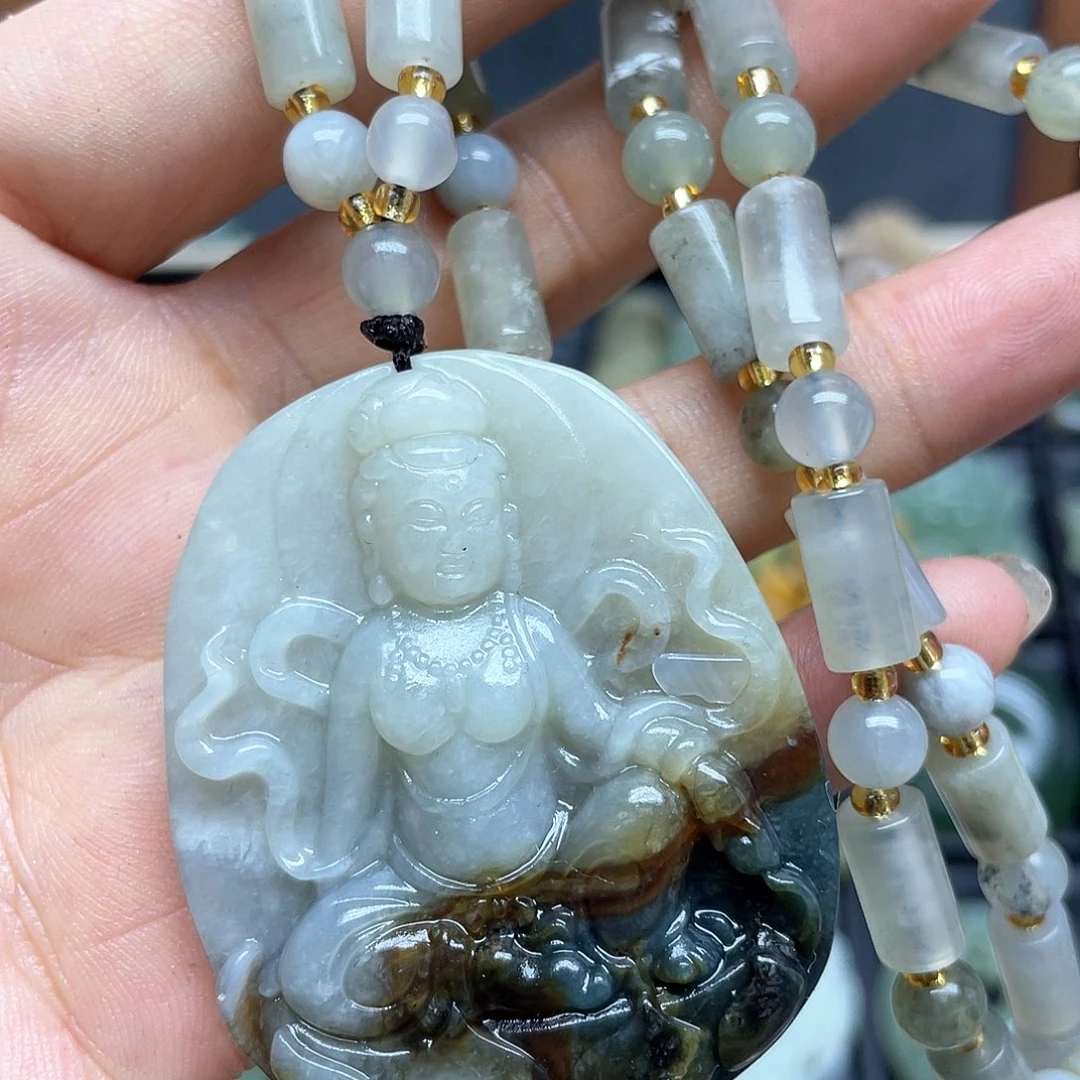 蛇纹石玉未镶嵌颈饰