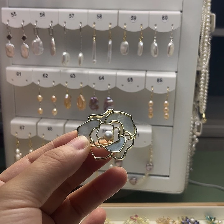 淡水珍珠未镶嵌颈饰