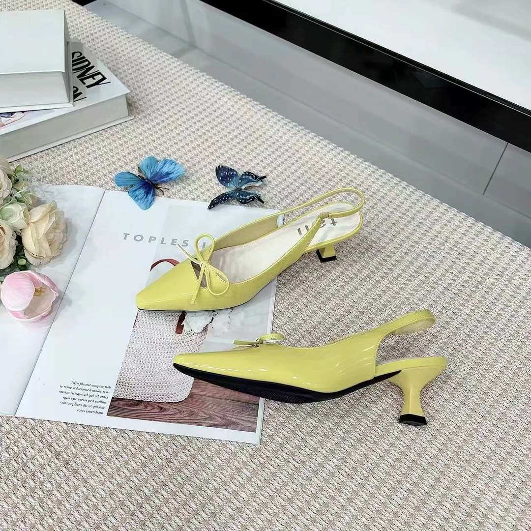 12615  新款法式气质百搭时尚细跟包头凉鞋