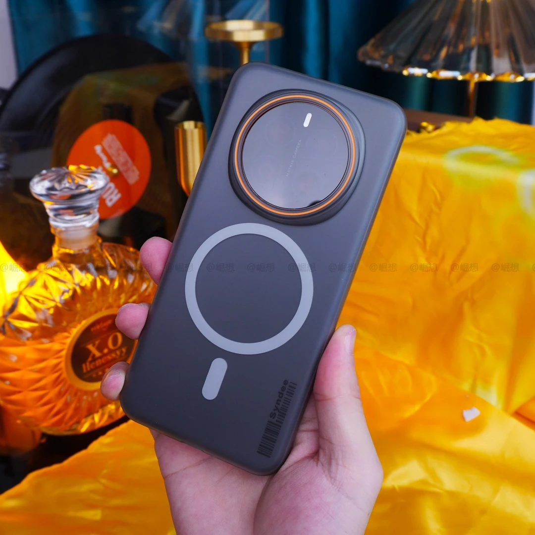 【高级感柔砂磁吸裸感壳】适用荣耀Magic7手机壳防摔防指纹