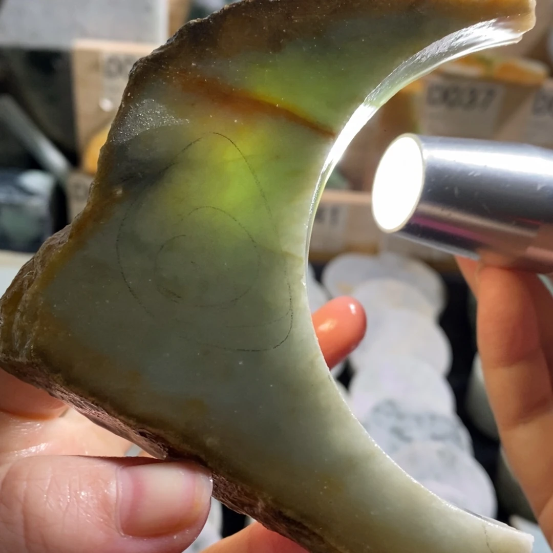 颈饰未镶嵌翡翠天然翡翠