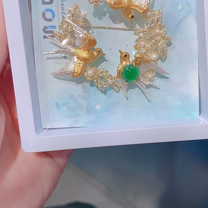 锆石铜合金3只小燕子胸针