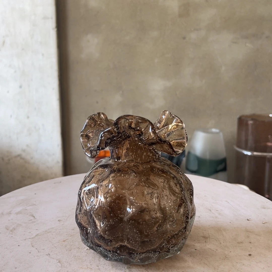 弘扬琉璃花器微瑕高度15