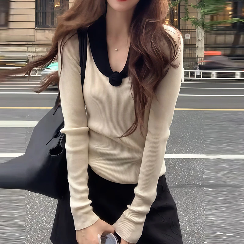 v领拼接秋冬时尚针织衫2025新款独特漂亮个性女装休闲风百搭上衣