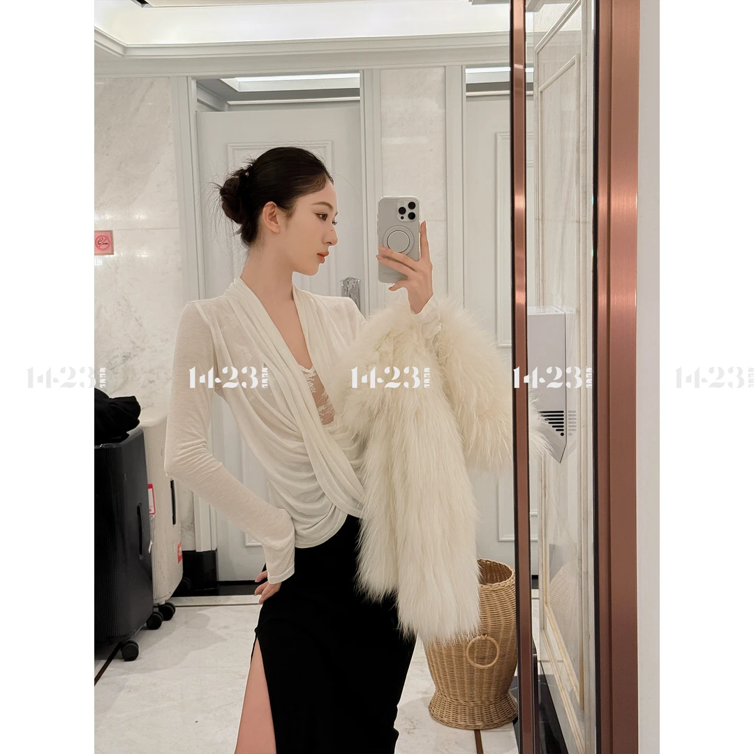 1423【呼吸自由】蕾丝拼接荡领修身设计感白色打底衫上衣女装-P