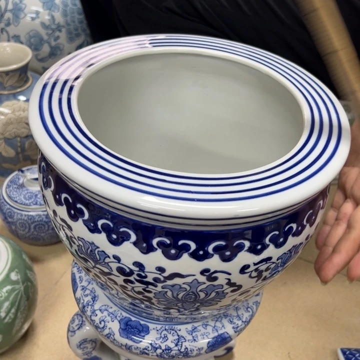 瓷片微瑕。。。。。。。。
