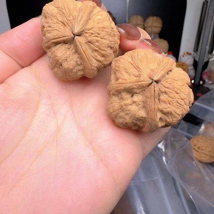 吊坠文玩核桃15车38尺寸佛肚三棱