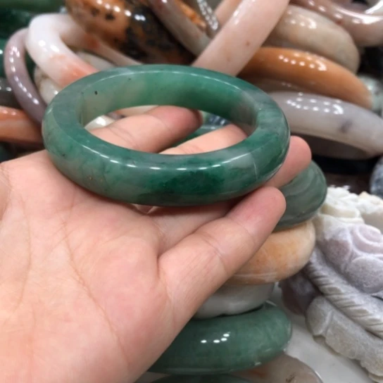 未镶嵌石英质玉珠宝半成品媚*