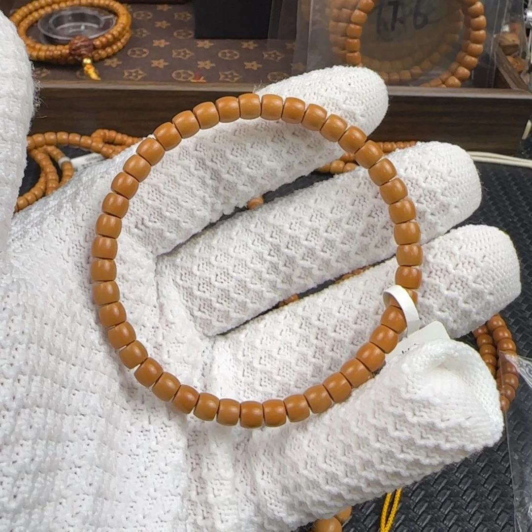 橄榄核吊坠5.6mm老挝核尖直切单圈福利