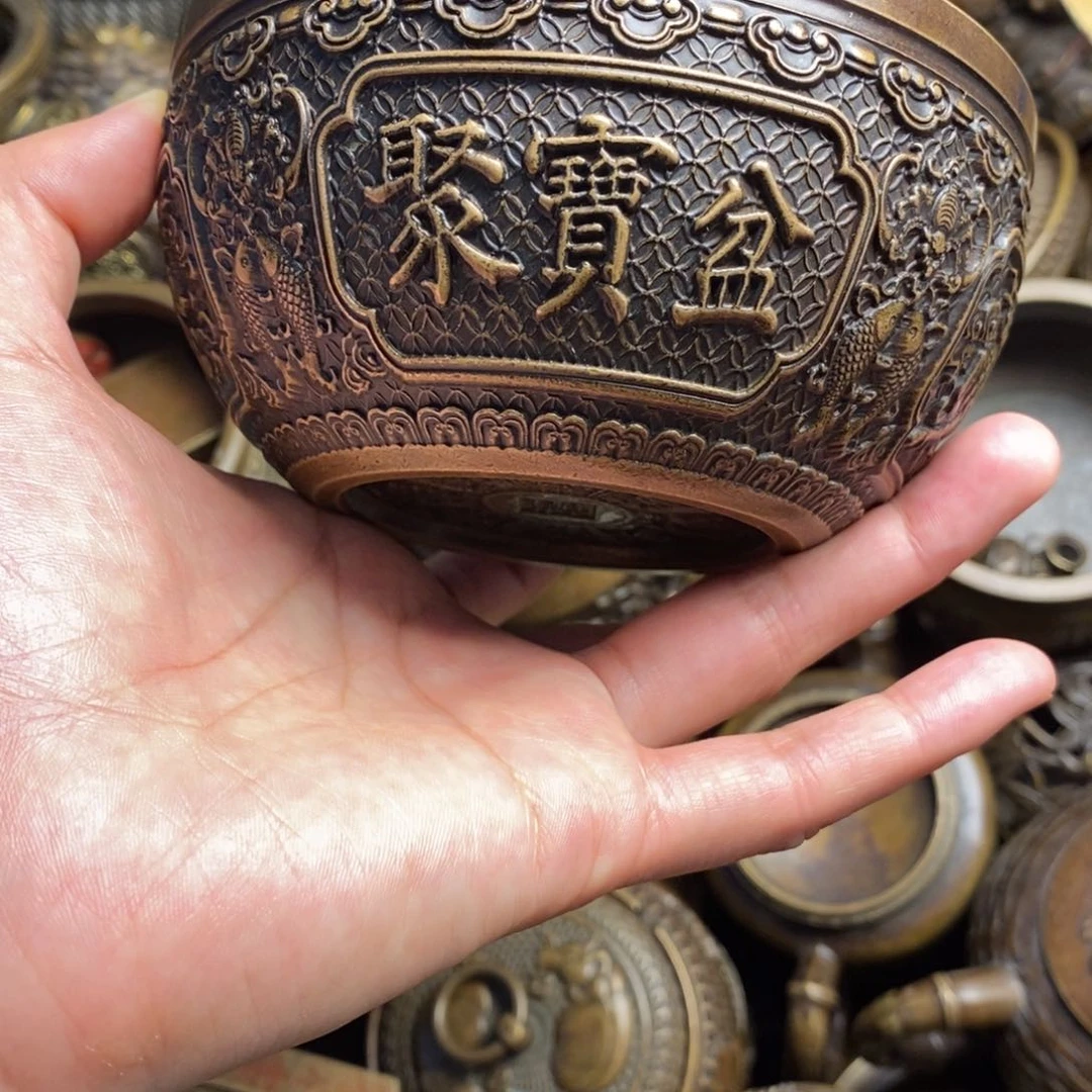 精美铜器做工精良