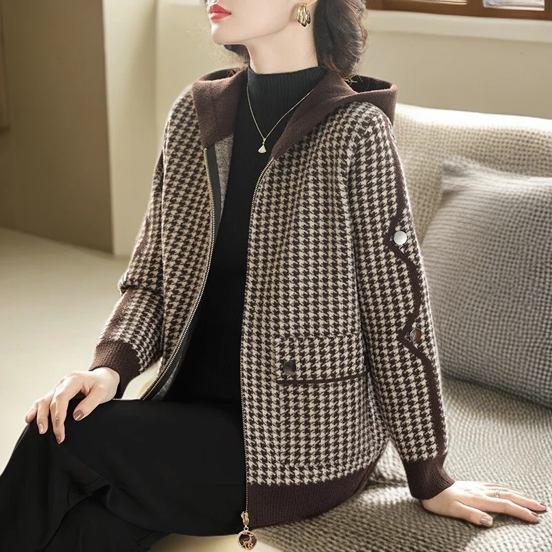 秋装千鸟格呢子外套洋气2025秋冬新款复古慵懒风洋气时尚减龄上衣