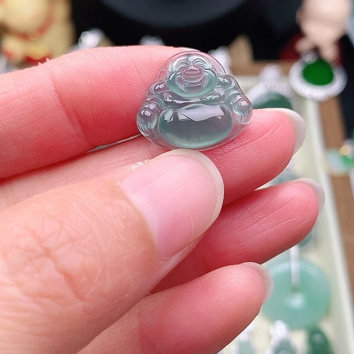 颈饰未镶嵌翡翠吊坠