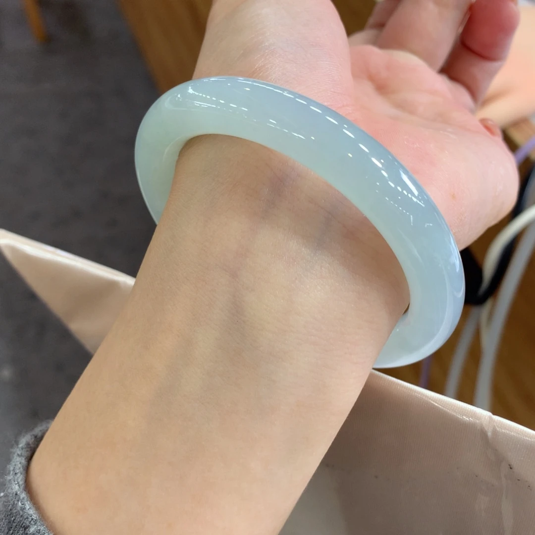 翡翠未镶嵌手镯天然Ａ货翡翠58