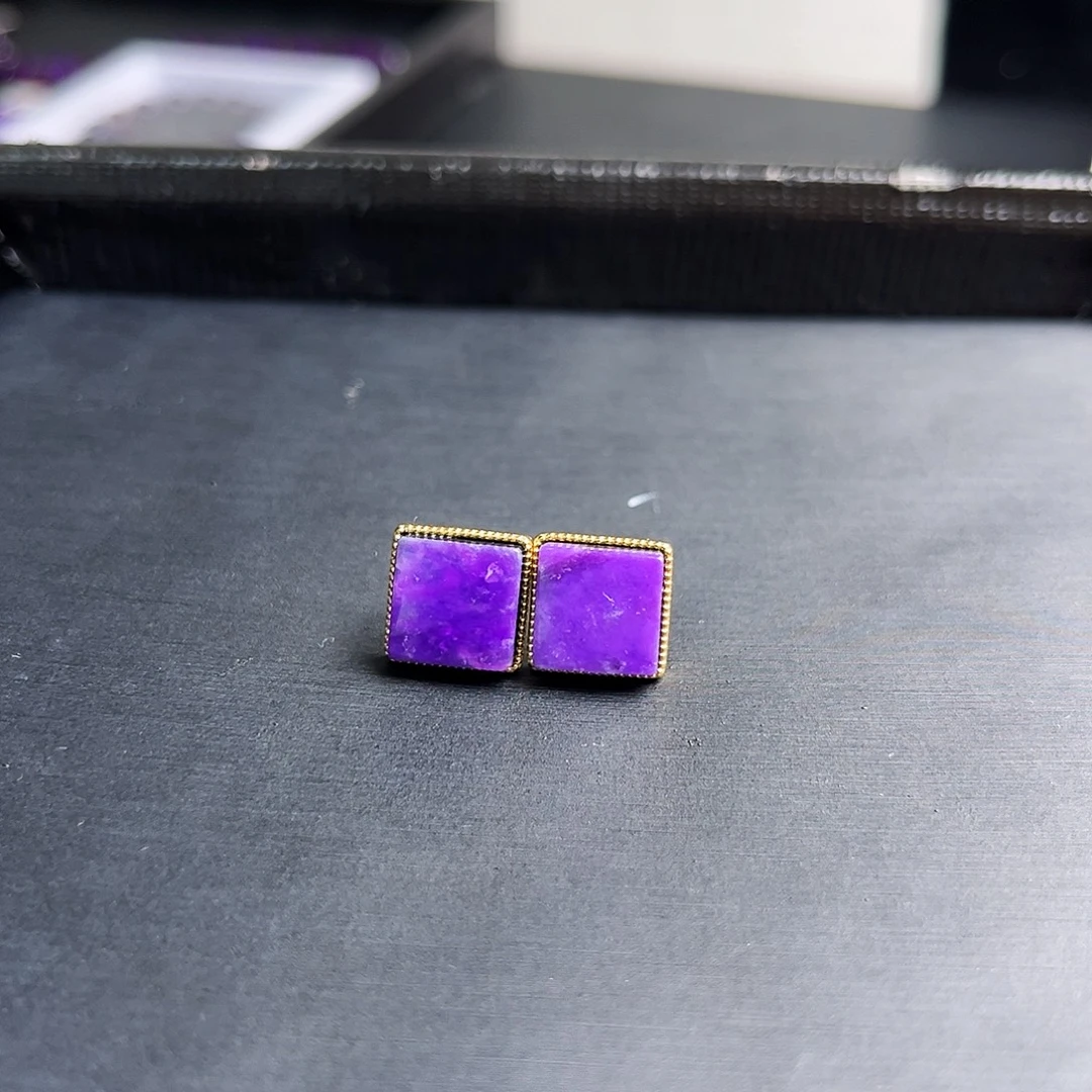 我***子苏纪石（舒俱来）未镶嵌耳钉