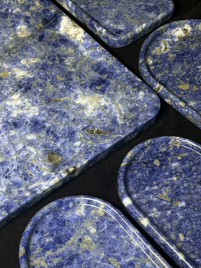 天然奢石玻利维亚蓝轻奢干泡台摆件托盘家居摆件天然原石手工制作