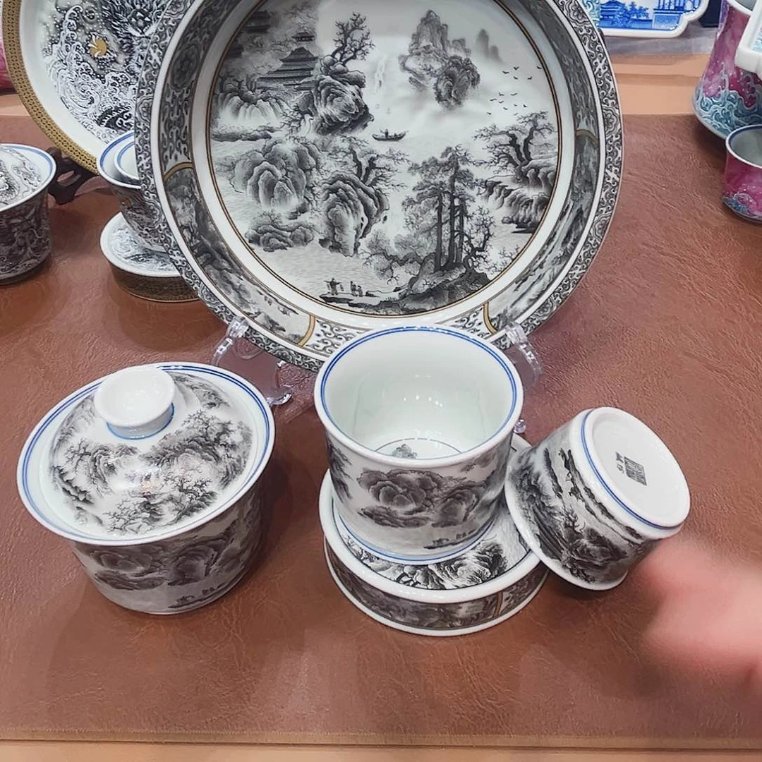 摆件景德镇陶瓷研究所从事生产