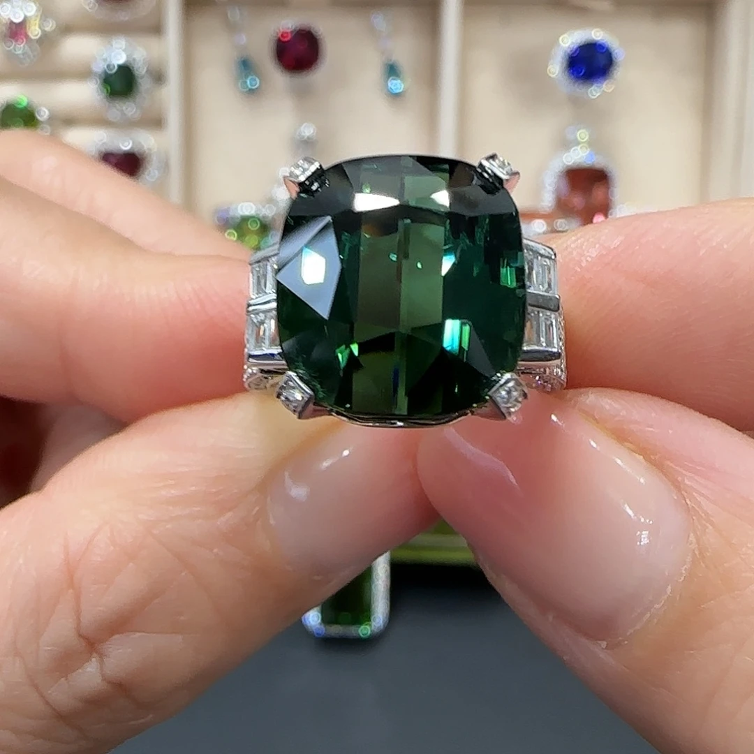 碧玺18K金镶嵌戒指12.75ct
