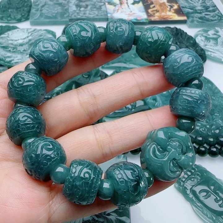 翡翠未镶嵌颈饰多样性发货天然A货翡翠