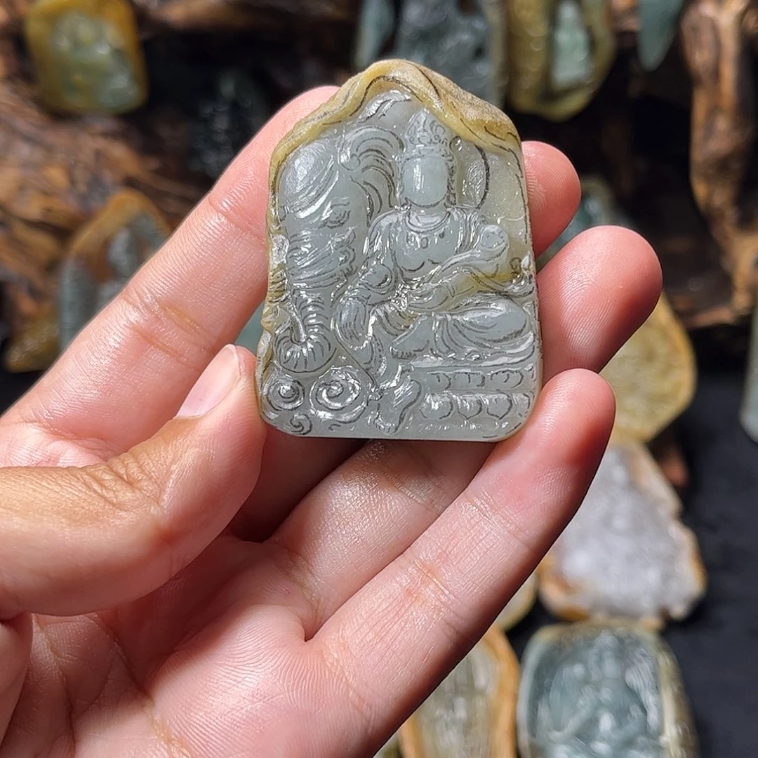 童***管未镶嵌定制翡翠普贤