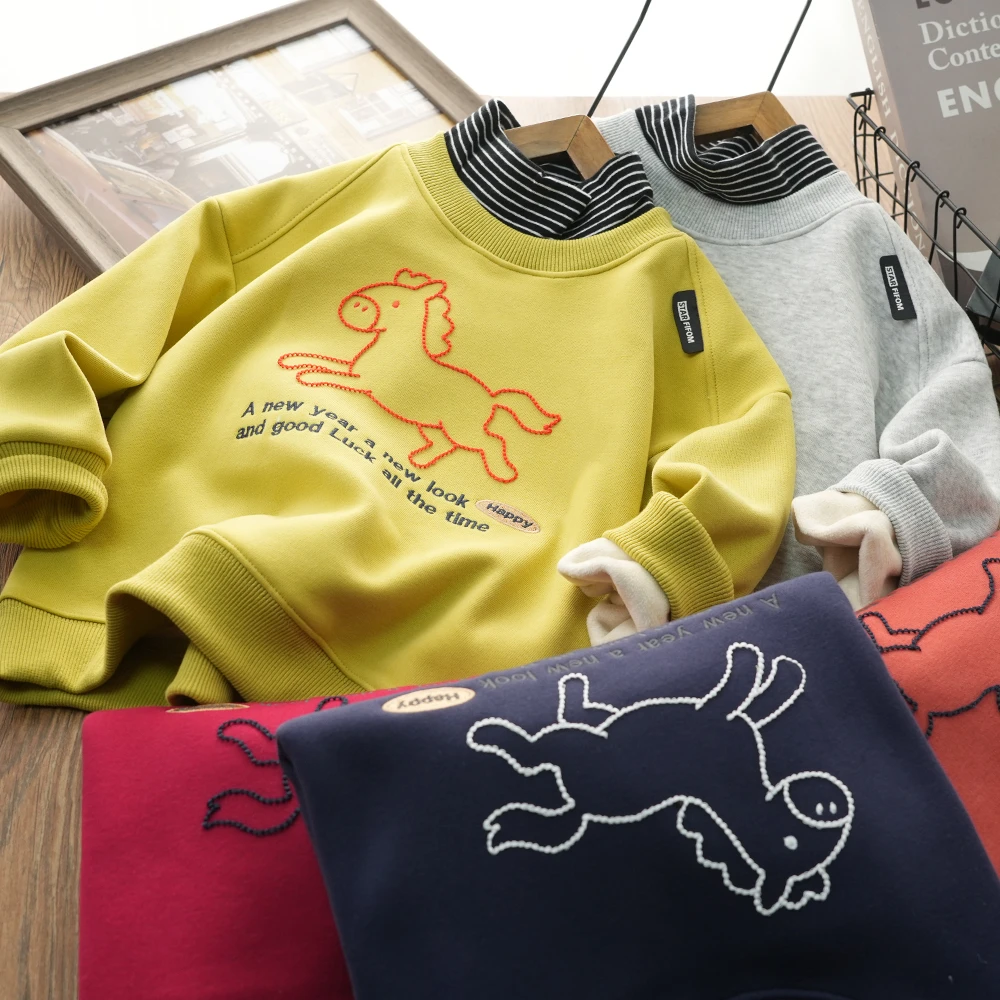 秋冬加厚小马刺绣假两件高领加绒卫衣中大童休闲长袖25469