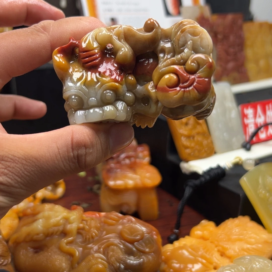 石英质玉（黄龙玉）未镶嵌多样性发货，发其一