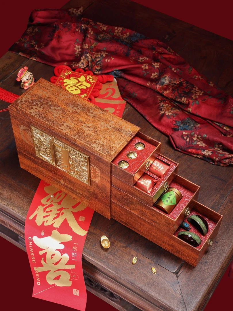 【天尊龙品】9大茗茶+一壶四杯茶具礼盒装210