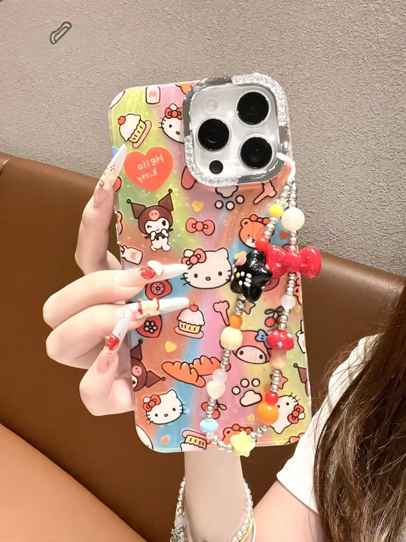 卡通可爱KT三丽鸥合集点钻羽纱壳适用苹果16/15/14/13防摔手机壳