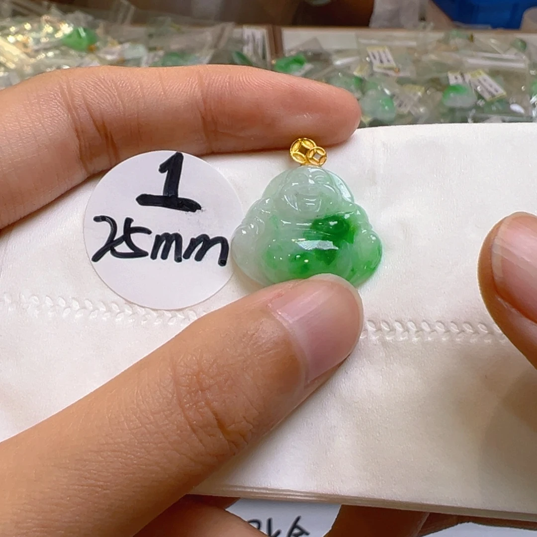 吊坠(不含链)18K金镶嵌翡翠
