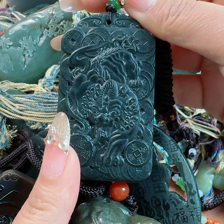 和田玉把件未镶嵌