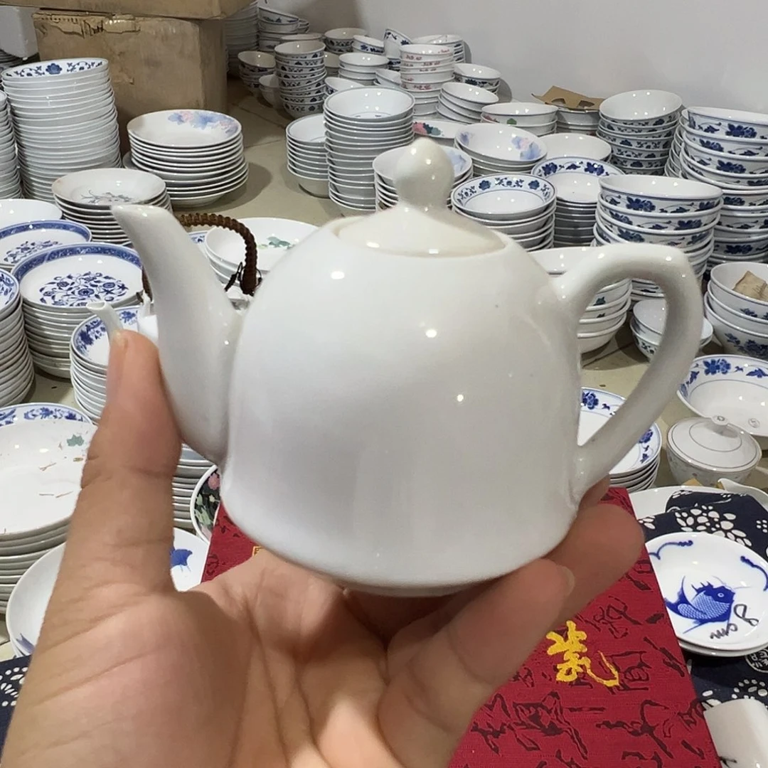 醴陵高温瓷器老白胎100毫升微瑕