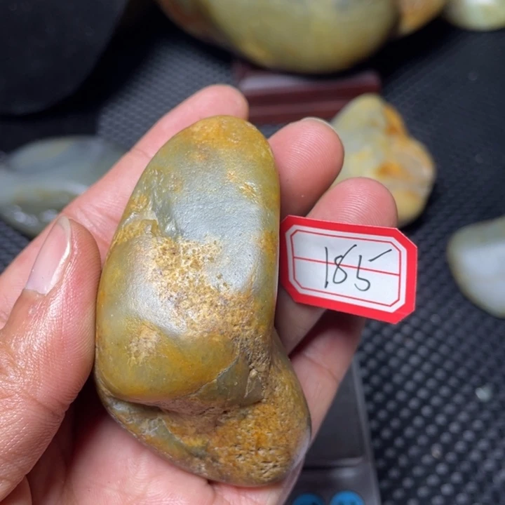 颈饰未镶嵌和田玉185