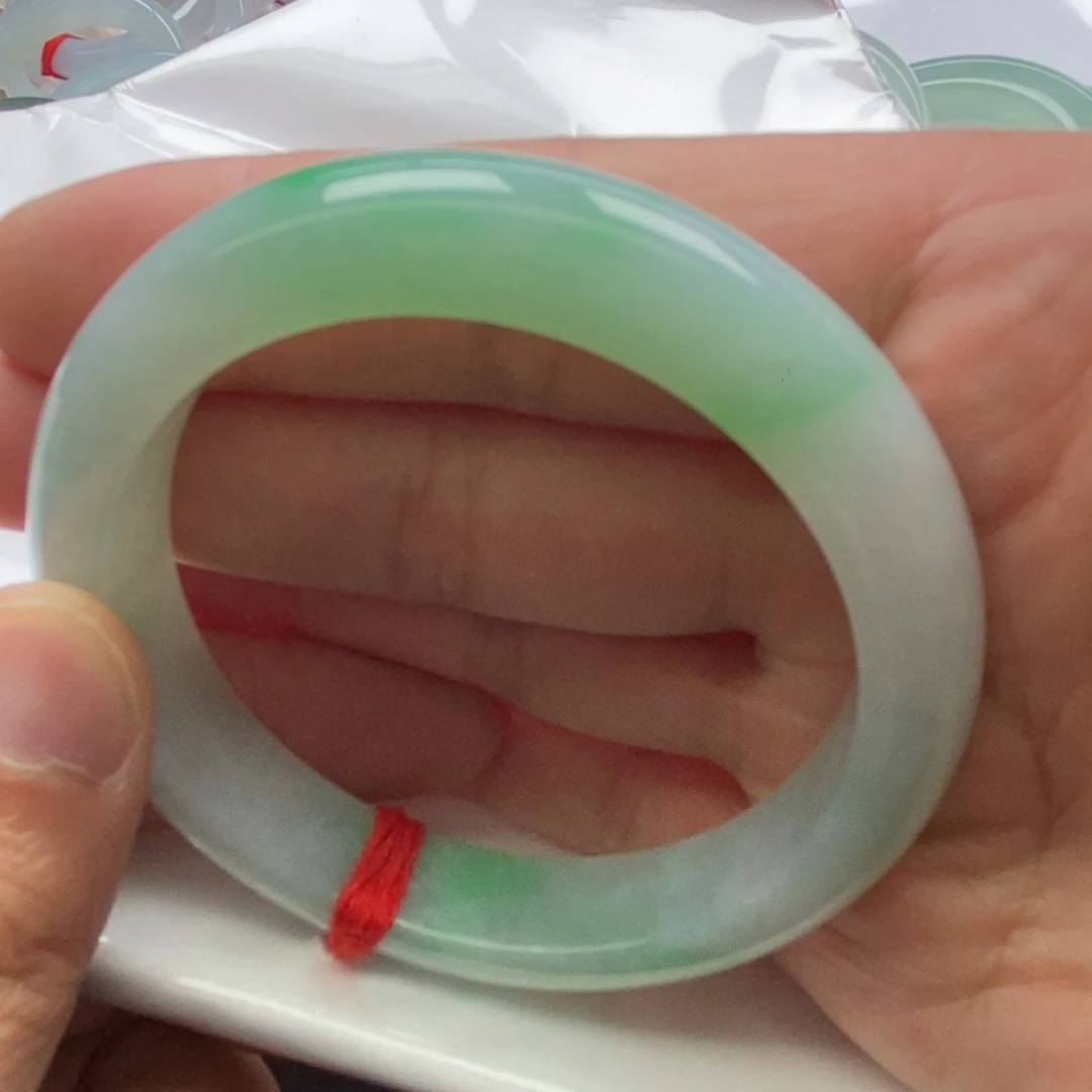 翡翠未镶嵌手镯天然缅甸翡翠手镯A货