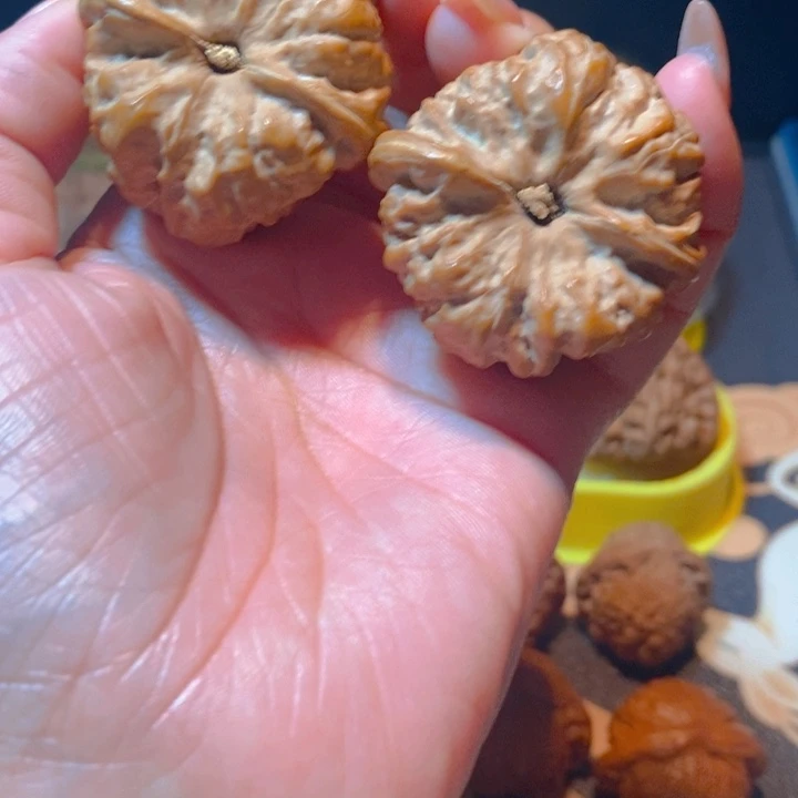 文玩核桃吊坠蛤蟆头39