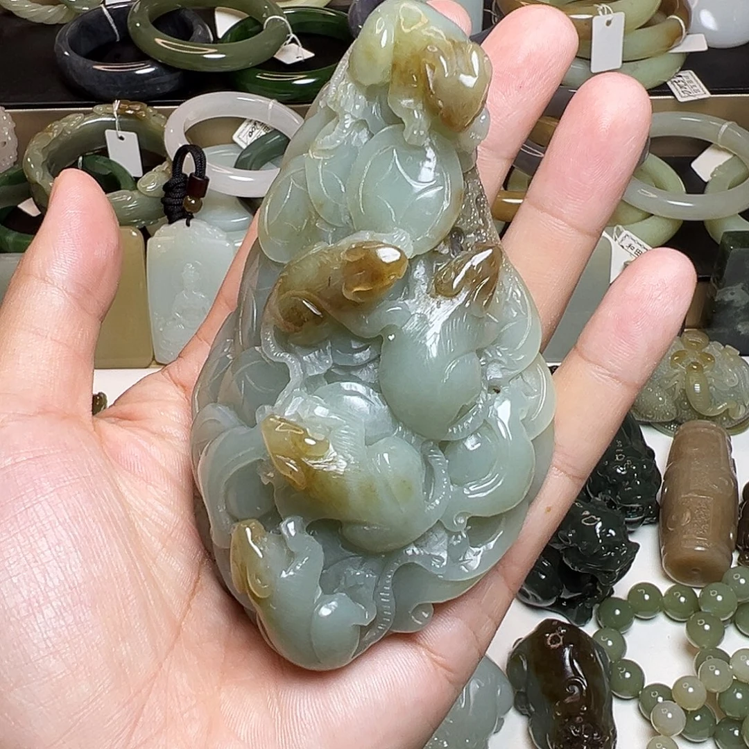 未镶嵌和田玉把件