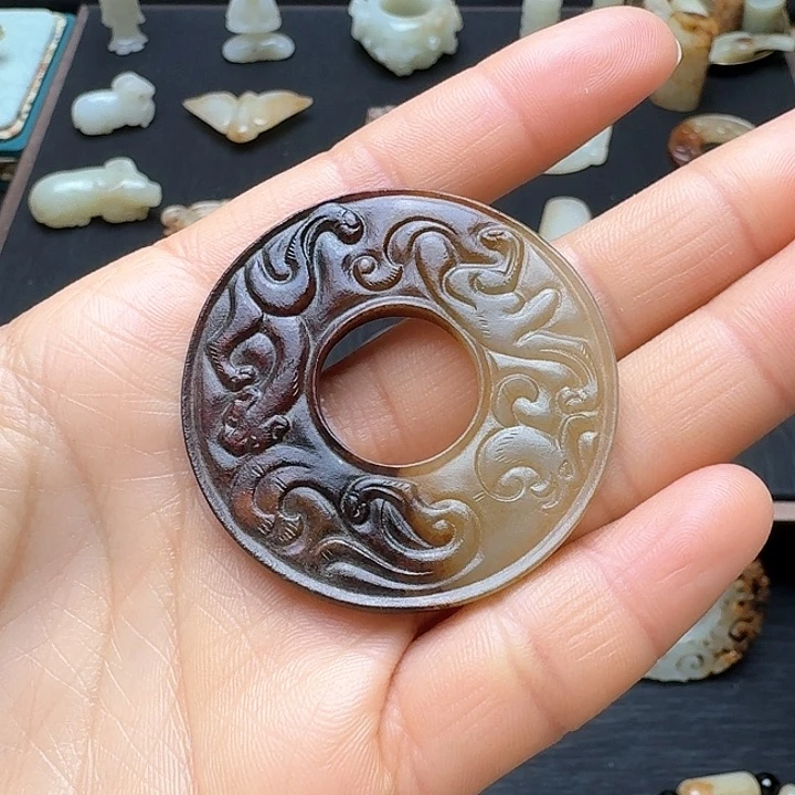 和田玉挂件未镶嵌永***士