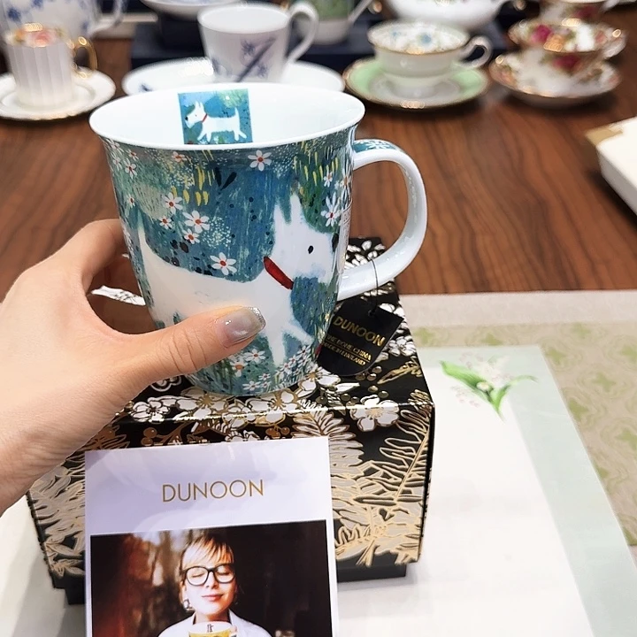 瓷片杯子杯子杯子水杯杯子水杯