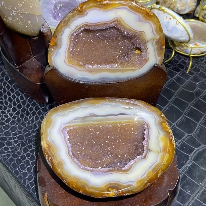 水晶未镶嵌珠宝半成品聚宝盆