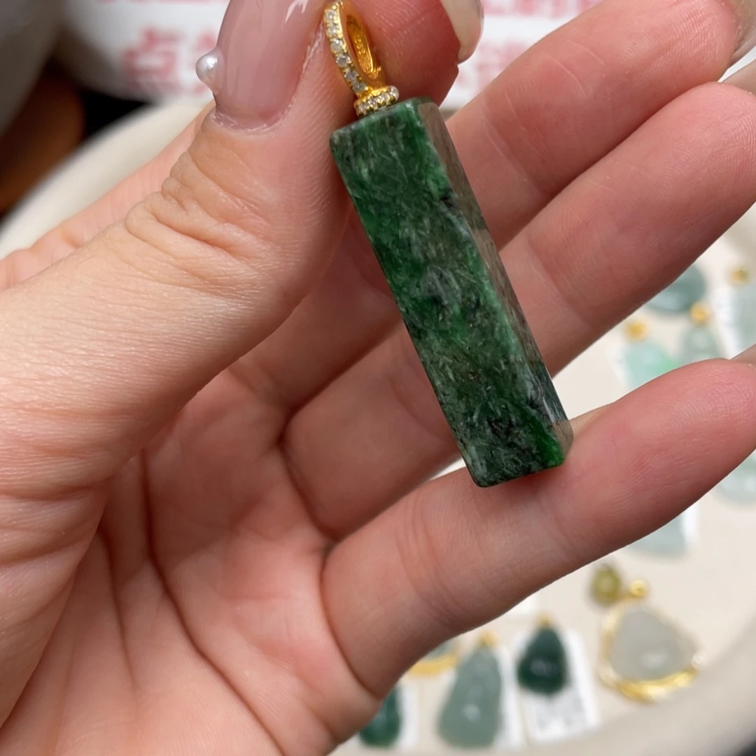 翡翠银S925镶嵌颈饰