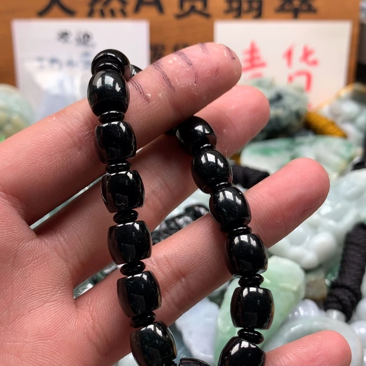 翡翠未镶嵌颈饰保真天然a货翡翠