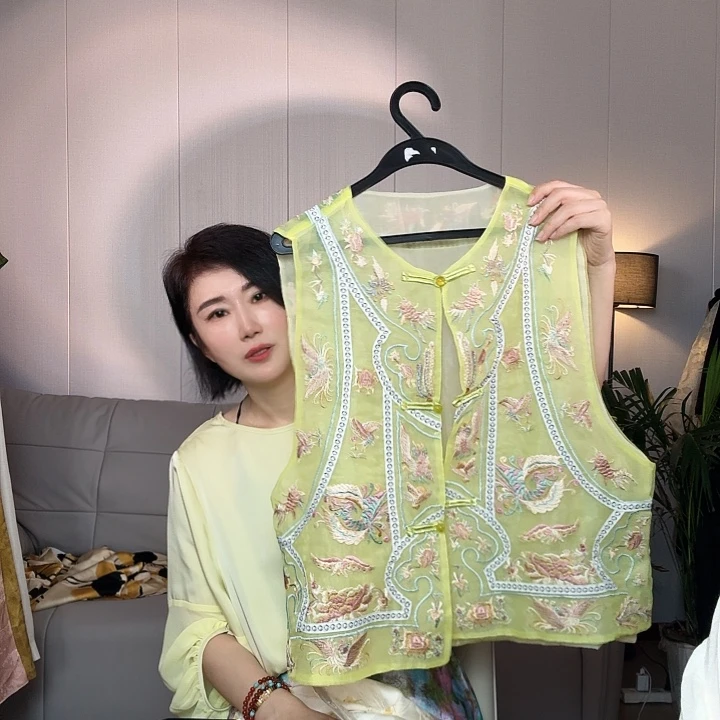 C***—马甲xl码去拍去拍