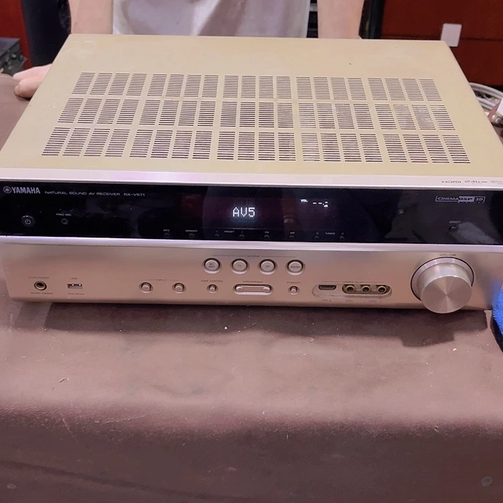 8新雅马哈571功放机，包邮