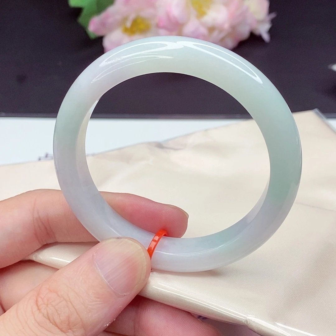 翡翠未镶嵌手镯55.8圈