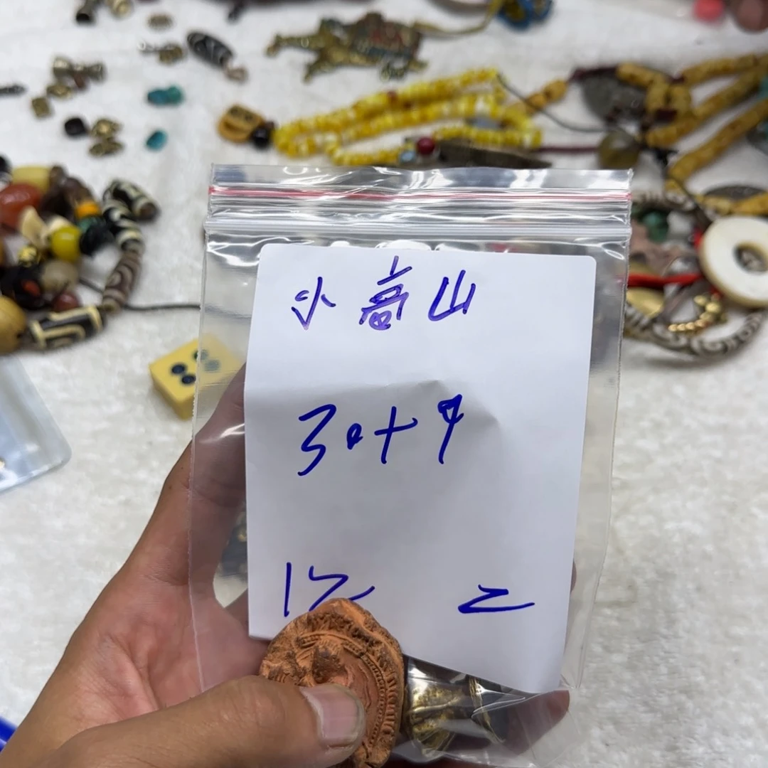 泥塑小****藏区回流泥擦擦