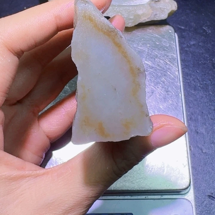 和田玉（糖玉）未镶嵌珠宝半成品