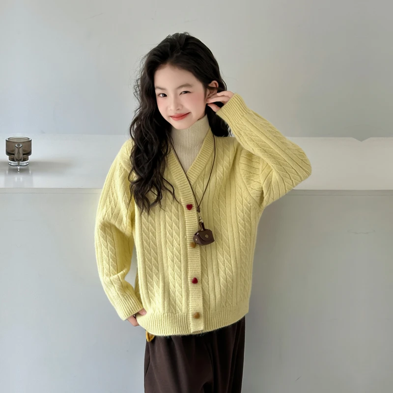 女童扭花毛衣2025秋冬新款儿童韩版洋气套头针织衫半高领假两件套