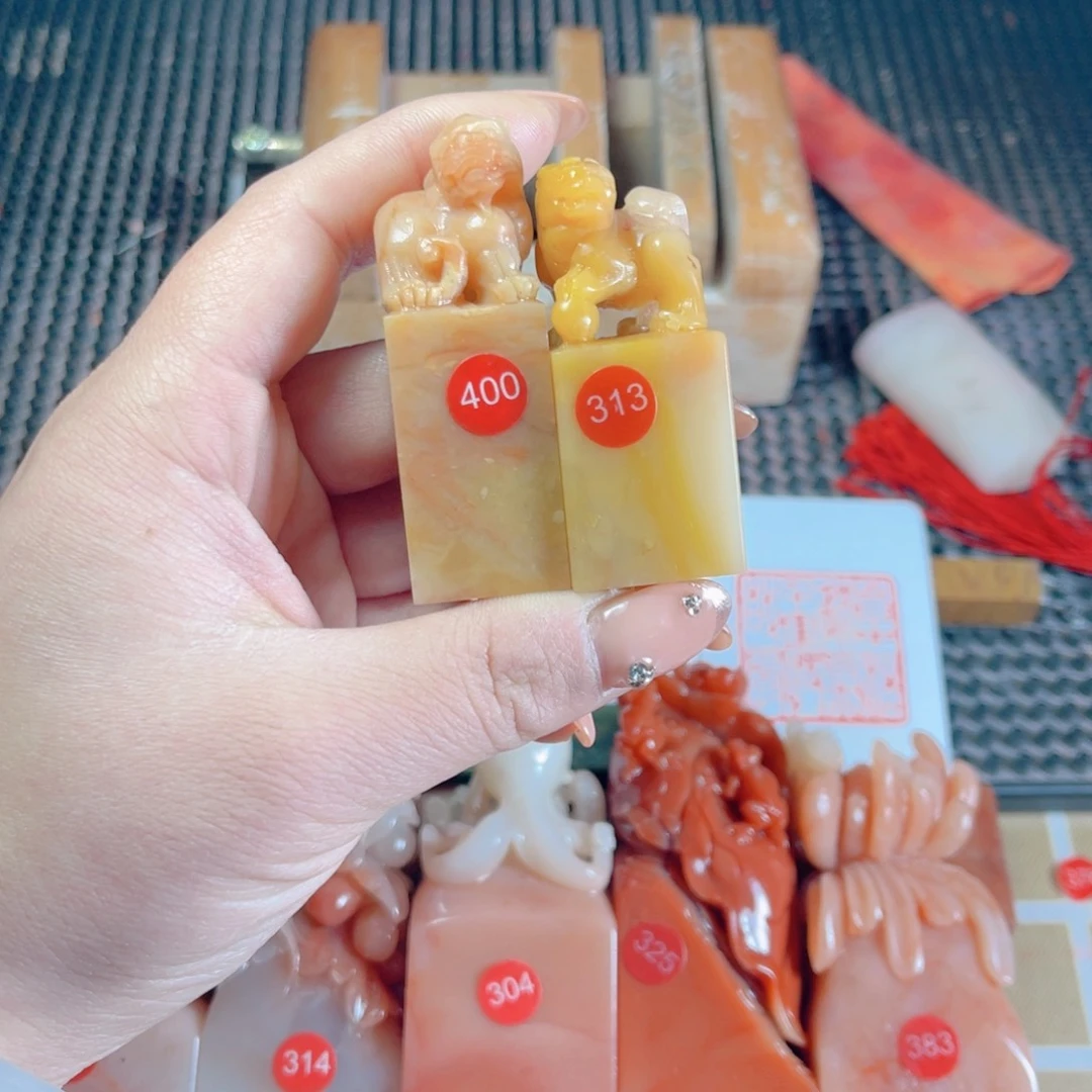 寿山石印石雪*韵老挝石