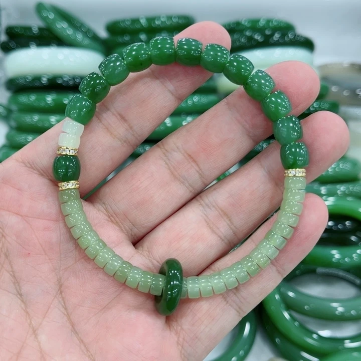 和田玉未镶嵌手链