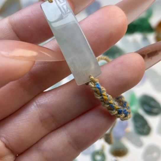 翡翠足银镶嵌吊坠(不含链)